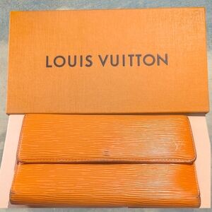 Louis Vuitton Paris Mandarin Orange Yellow Epi Leather Tri-Fold Long Wallet